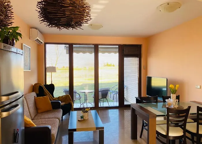 Sunrise Lighthouse Golf Private